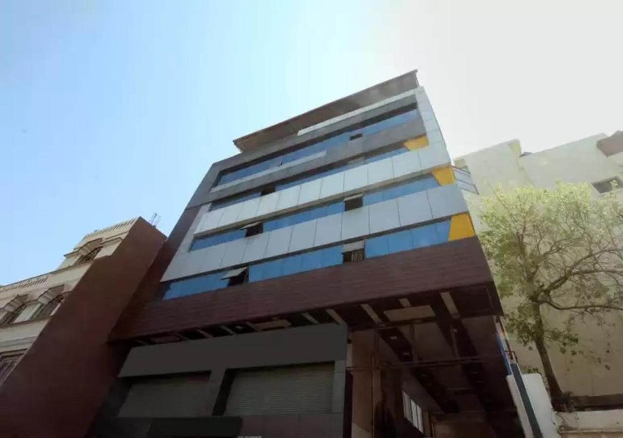 Hotel Santoshi Hometel Raichur Екстер'єр фото
